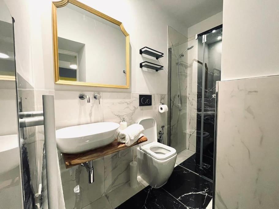 Vatican Tiny House Rom